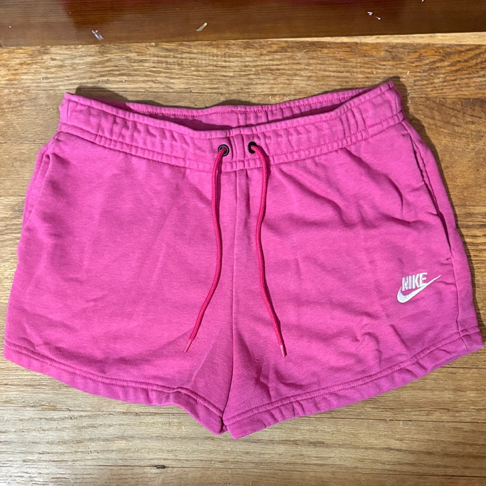 Nike Women's Pink / Purple Cloth Shorts